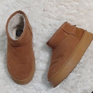 Dirty Laundry DL 1990 Brown Corduroy Slippers SIZE 8